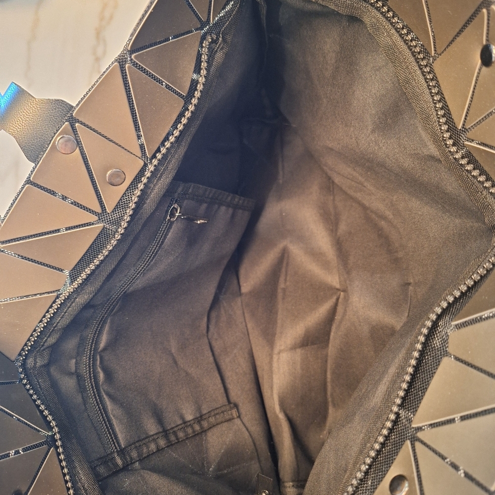 Emilio Pepe Geometric Panel Tote Bag in Bronze-Black - Picture 4 of 4
